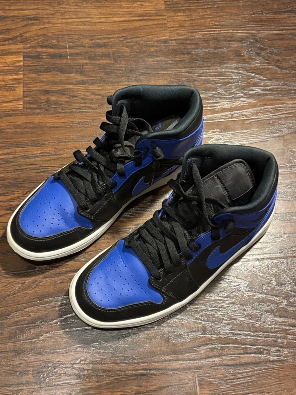 Nike Black and Royal Blue Mid-Top Sneakers